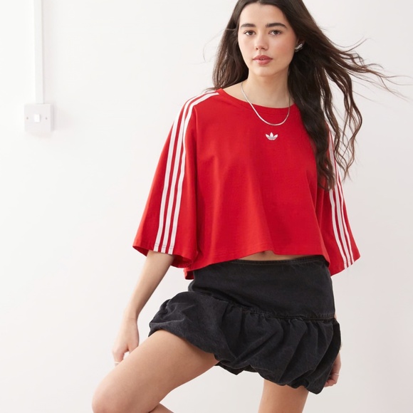 Adidas Cropped Boxy Tee - Picture 4 of 4